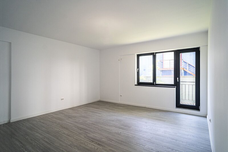 Metrou Pacii, 2 camere cu gradina de 150 mp, comision 0%.
